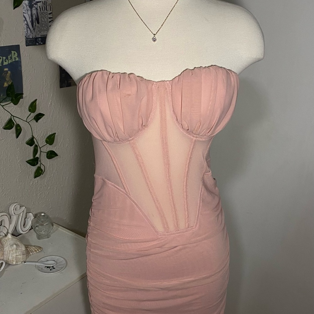 Elegant Pink Strapless Homecoming Dress